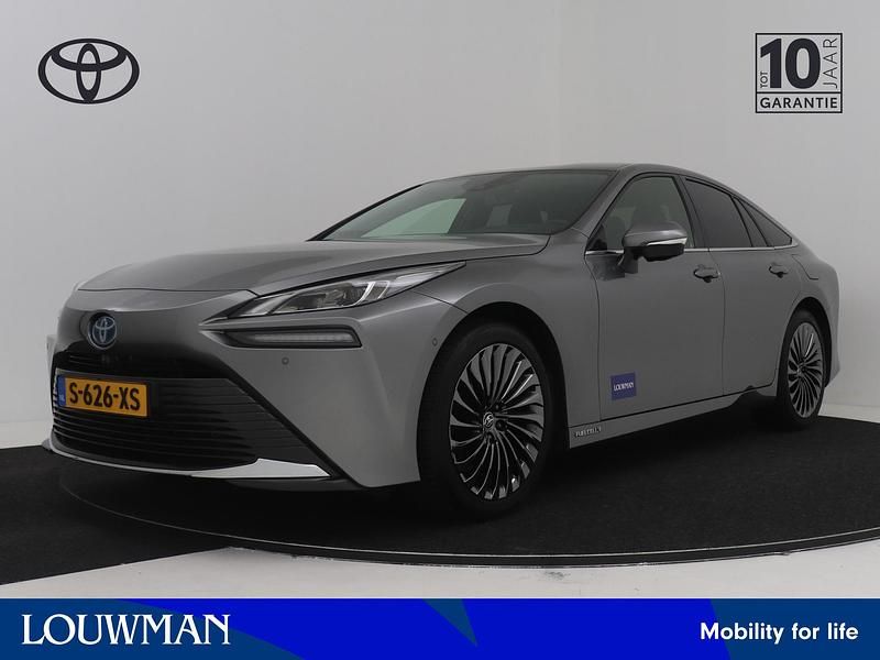 Grijs Gebruikt 2023 Toyota Mirai Sedan | € 29.995 (Duur) - Afbeelding 1/4