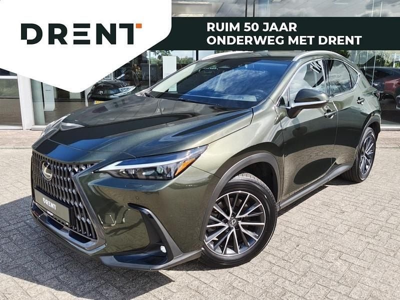 Groen Gebruikt 2025 Lexus NX450h+ Luxury Line SUV | € 56.995 (Eerlijke prijs) - Afbeelding 1/4