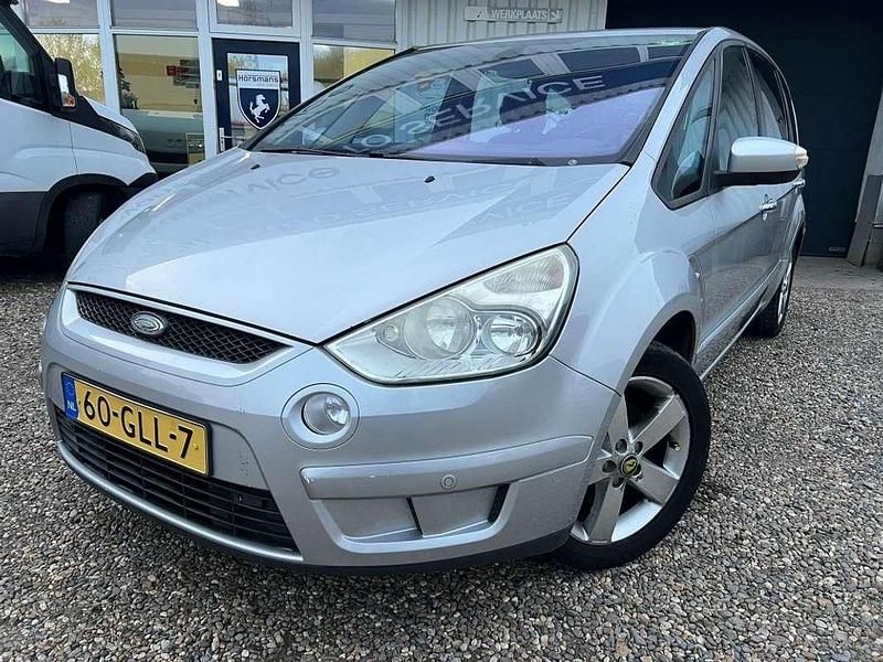 Grijs Gebruikt 2008 Ford S-MAX S MPV | € 1.690 (Goede deal) - Afbeelding 1/4