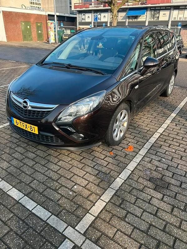Occasion 2014 Opel Zafira Cosmo MPV | € 6.950 (Goede deal) - Afbeelding 1/4