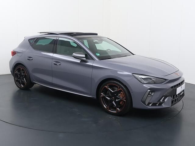Occasion Cupra Leon VZ 272 PK (200 kW) 2025 Grijs Hatchback
