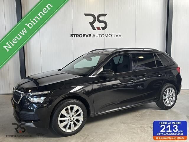 Zwart Gebruikt 2021 Skoda Kamiq Sport SUV | € 15.950 (Eerlijke prijs) - Afbeelding 1/4