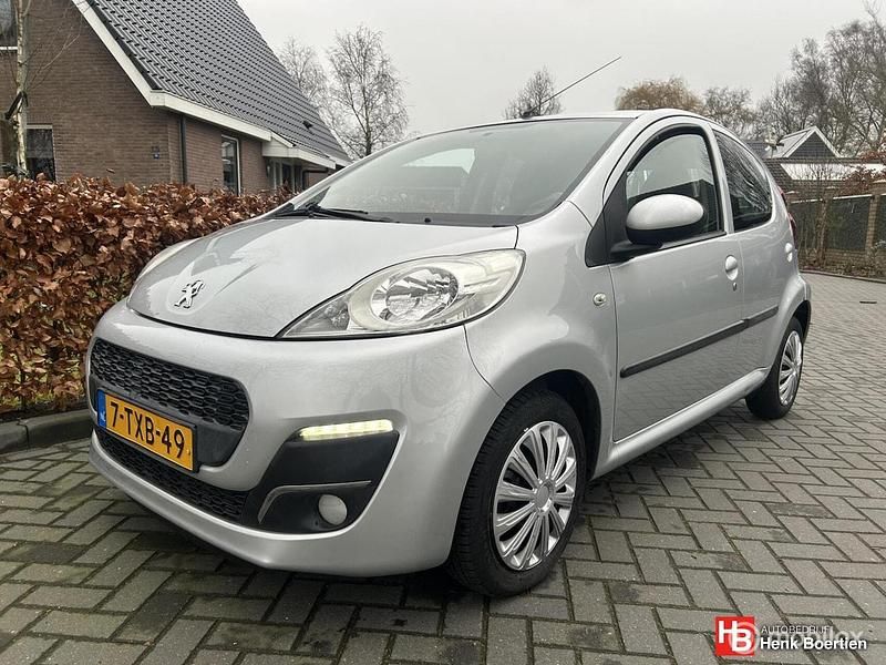 Occasion Peugeot 107 Active 2014 Grijs Hatchback