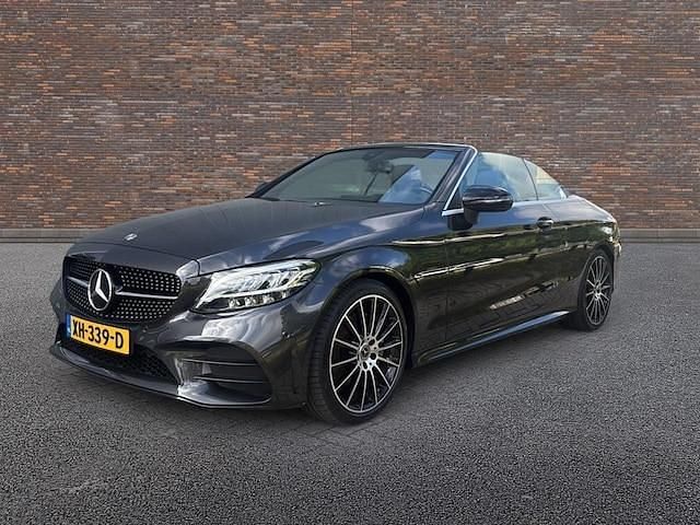Occasion Mercedes C200 AMG 2018 Grijs Cabriolet