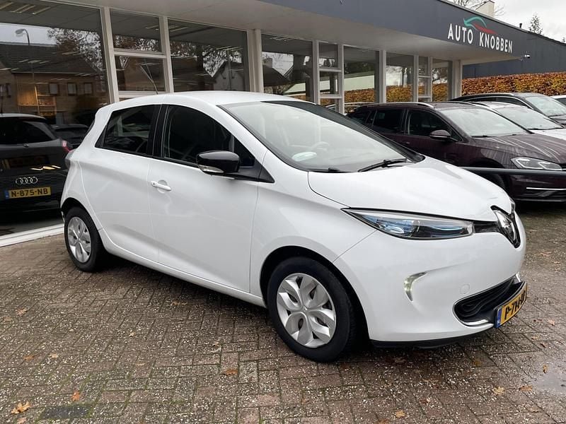 Occasion Renault Zoe Intens 64 kW (88 PK) 2016 Wit Hatchback