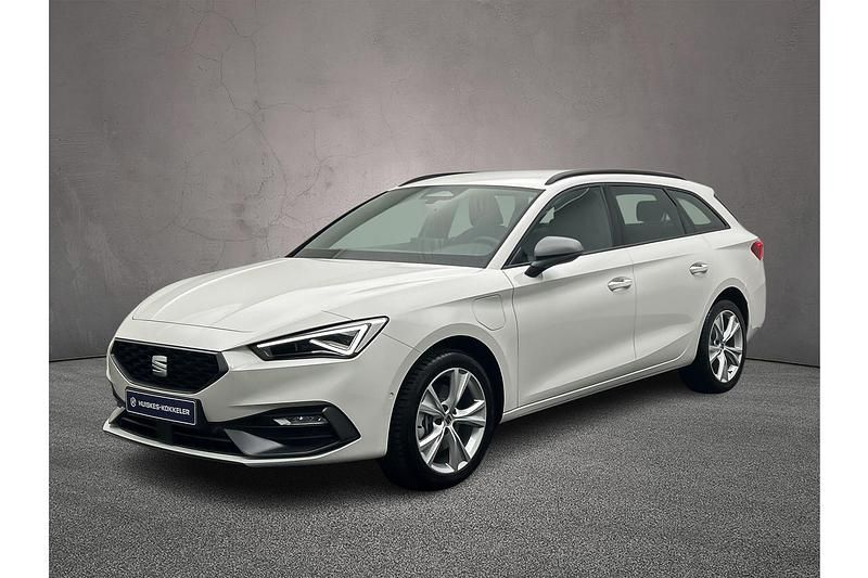 Nieuw Seat Leon Business 204 PK (150 kW) 2025 Candy white Stationwagen