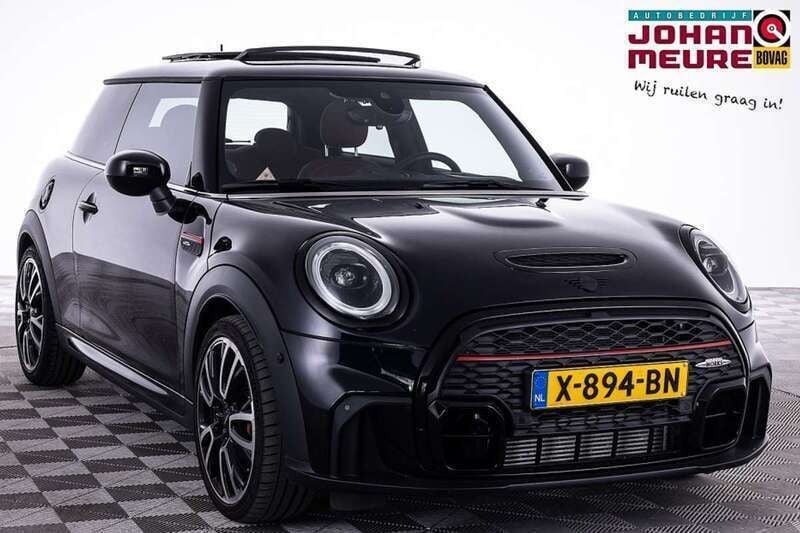 Blauw Gebruikt 2023 Mini John Cooper Works Classic Hatchback | € 36.900 (Eerlijke prijs) - Afbeelding 1/4