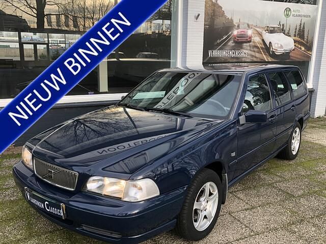 Blauw Occasion 1998 Volvo V70 Stationwagen | € 5.900 - Afbeelding 1/4