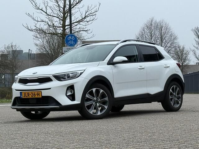 Wit Occasion 2018 Kia Stonic Vision SUV | € 14.750 (Eerlijke prijs) - Afbeelding 1/4