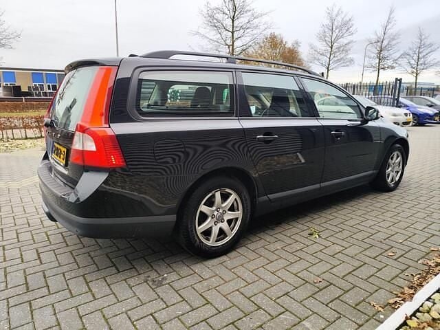 Occasion Volvo V70 Kinetic 146 PK (107 kW) 2008 Zwart Stationwagen