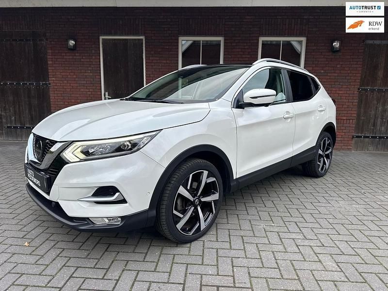 Wit Gebruikt 2017 Nissan Qashqai 360º SUV | € 16.450 (Eerlijke prijs) - Afbeelding 1/4