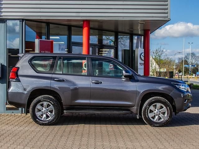 Occasion Toyota Land Cruiser 177 PK (130 kW) 2019 Grijs SUV