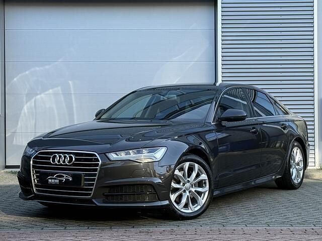 Grijs Gebruikt 2017 Audi A6 Sedan | € 19.800 (Eerlijke prijs) - Afbeelding 1/4