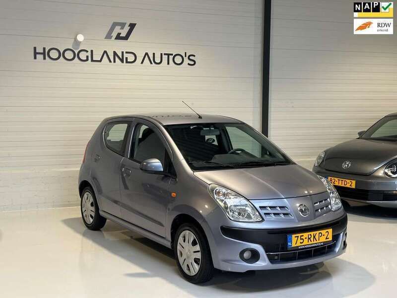 Grijs Gebruikt 2011 Nissan Pixo Acenta Hatchback | € 5.995 (Duur) - Afbeelding 1/4