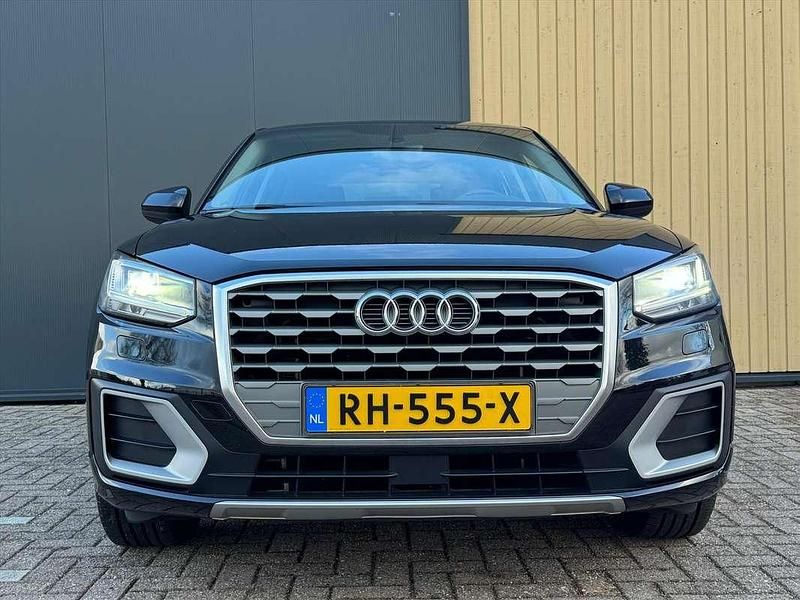 Occasion Audi Q2 Basis 116 PK (85 kW) 2018 Zwart SUV