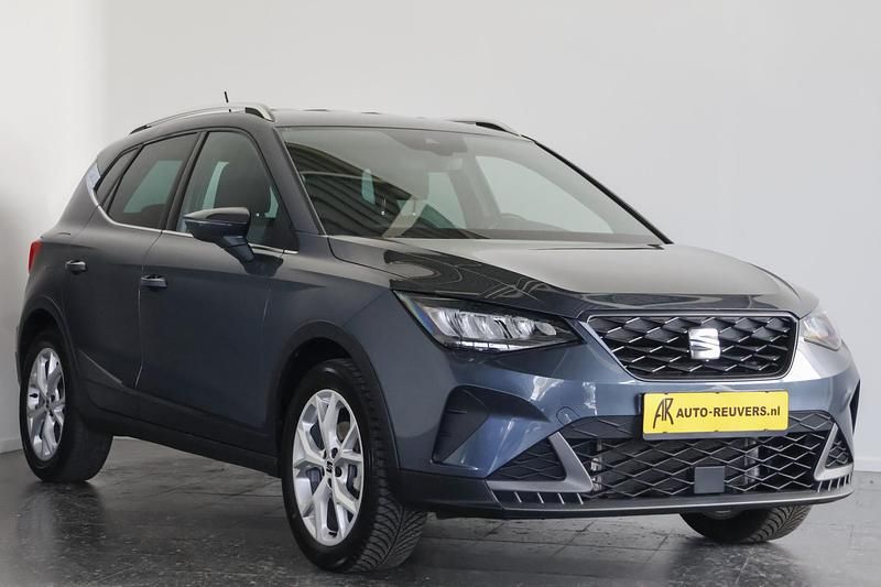 Occasion Seat Arona FR 111 PK (81 kW) 2023 Grijs, metallic lak SUV