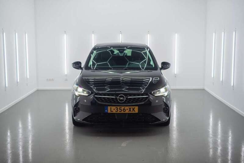 Zwart Gebruikt 2020 Opel Corsa-e Hatchback | € 17.850 (Duur) - Afbeelding 1/4