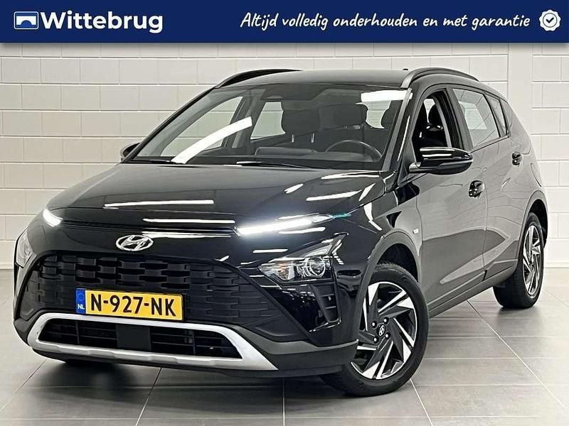 Zwart Gebruikt 2021 Hyundai Bayon Comfort SUV | € 17.425 (Eerlijke prijs) - Afbeelding 1/3
