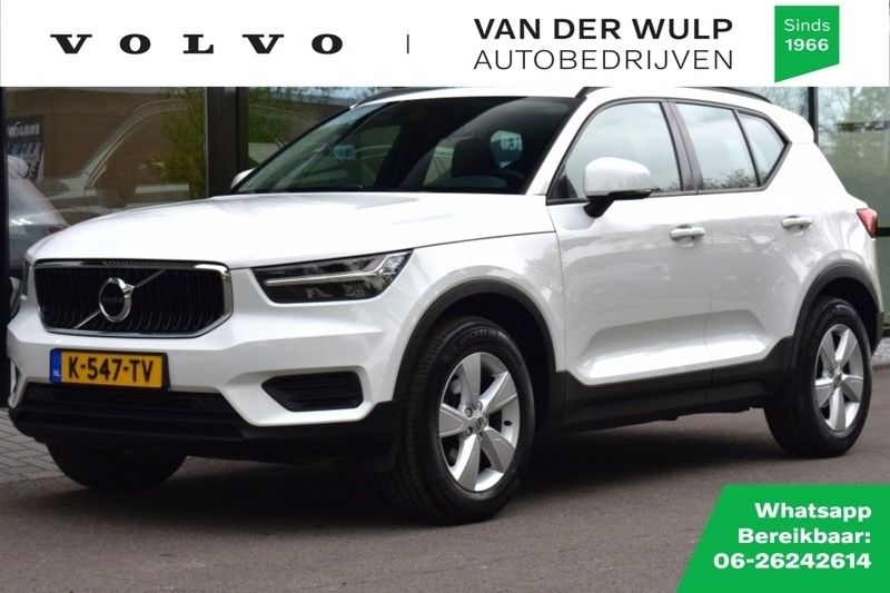 Wit Gebruikt 2020 Volvo XC40 Momentum SUV | € 29.500 (Goede deal) - Afbeelding 1/4