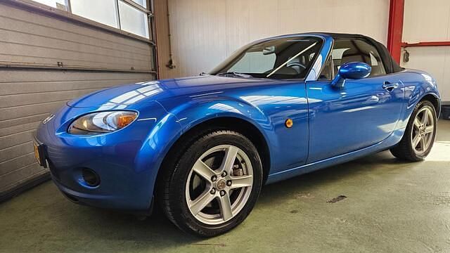 Blauw Gebruikt 2005 Mazda MX5 Exclusive Cabriolet | € 6.950 - Afbeelding 1/4