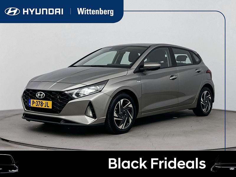 Grijs Gebruikt 2022 Hyundai i20 Comfort Hatchback | € 15.900 (Eerlijke prijs) - Afbeelding 1/3