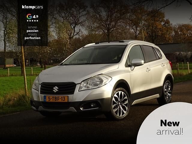 Grijs Gebruikt 2014 Suzuki SX4 S-Cross Exclusive SUV | € 13.550 (Eerlijke prijs) - Afbeelding 1/4
