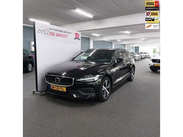 Zwart Gebruikt 2022 Volvo V60 Momentum Stationwagen | € 32.500 (Goede deal) - Afbeelding 1/4