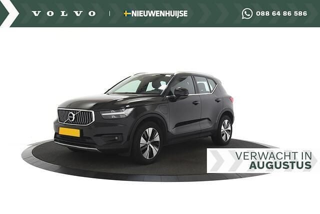 Zwart, metallic lak Gebruikt 2021 Volvo XC40 Inscription SUV | € 30.499 (Super prijs) - Afbeelding 1/4