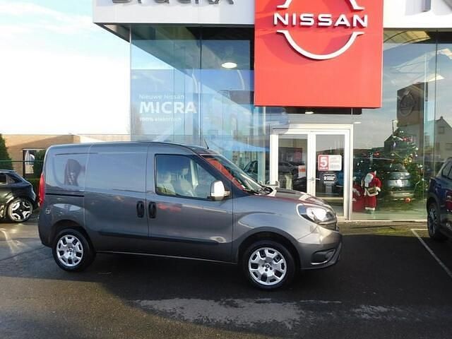 Grijs Gebruikt 2019 Fiat Doblò Lounge MPV | € 10.800 (Eerlijke prijs) - Afbeelding 1/4