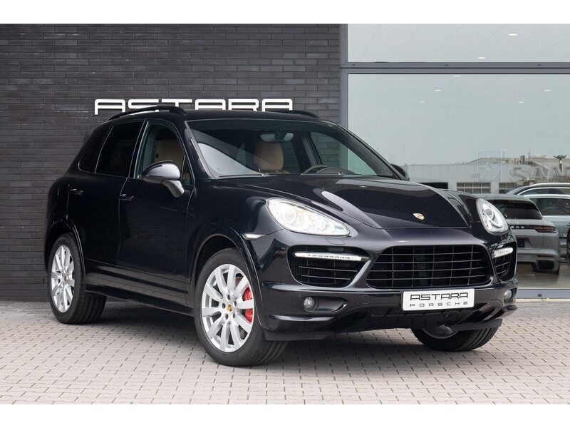 Zwart Gebruikt 2011 Porsche Cayenne Turbo SUV | € 25.800 - Afbeelding 1/4