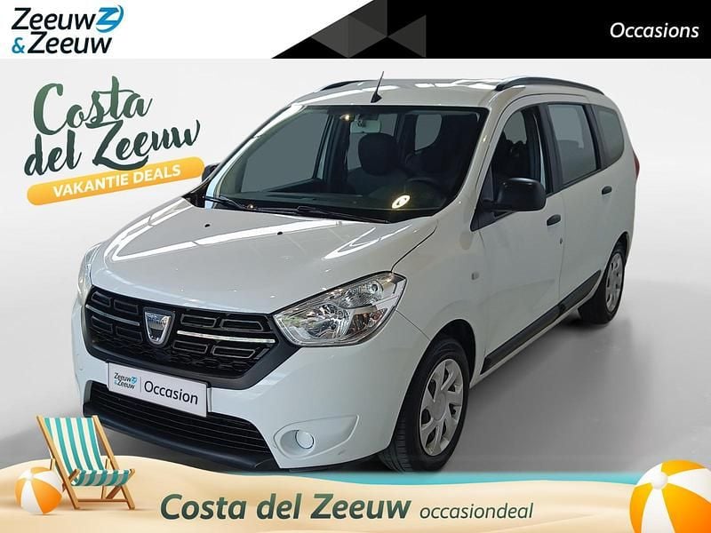 Wit Gebruikt 2022 Dacia Lodgy Essentiel MPV | € 16.495 (Iets duurder) - Afbeelding 1/4