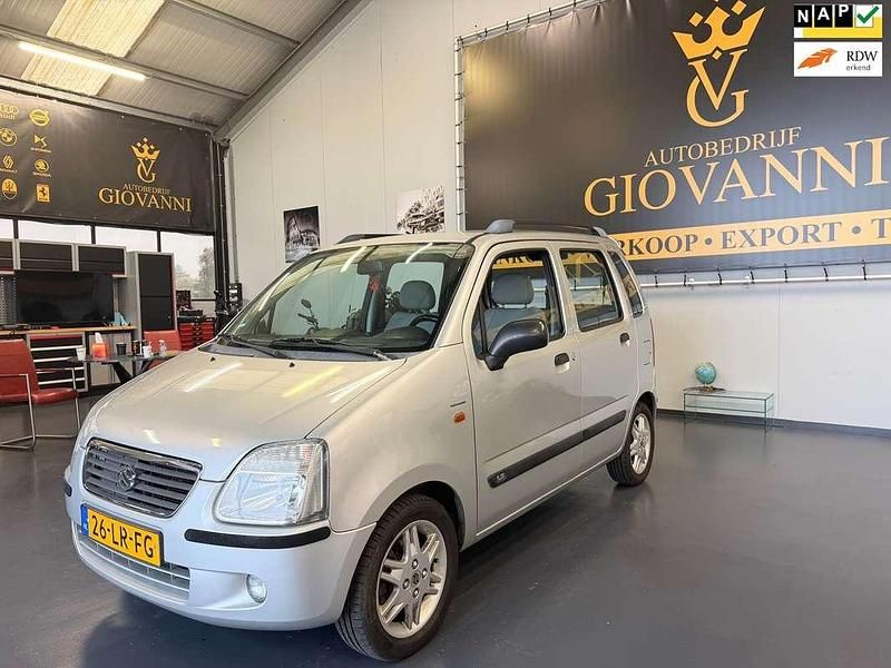 Grijs Gebruikt 2003 Suzuki Wagon R+ Stationwagen | € 950 (Goede deal) - Afbeelding 1/4