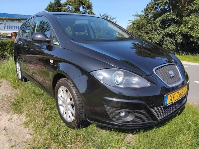 Occasion Seat Altea XL Reference 125 PK (91 kW) 2010 Zwart MPV