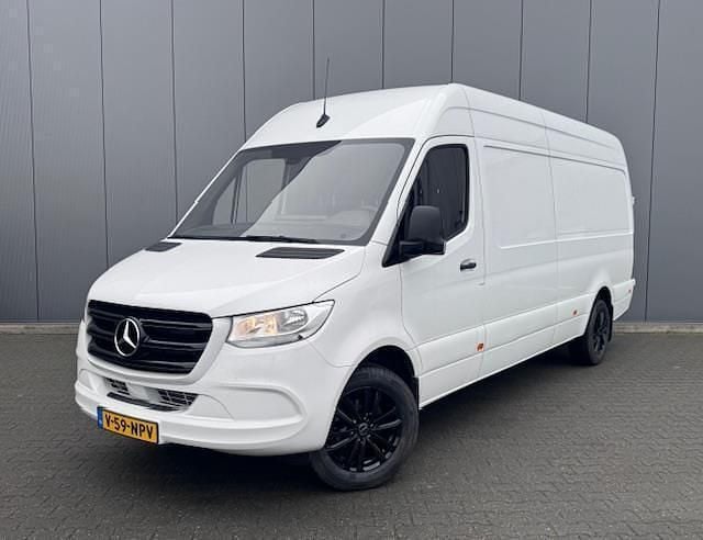 Wit Occasion 2023 Mercedes Sprinter Van | € 33.800 (Super prijs) - Afbeelding 1/4