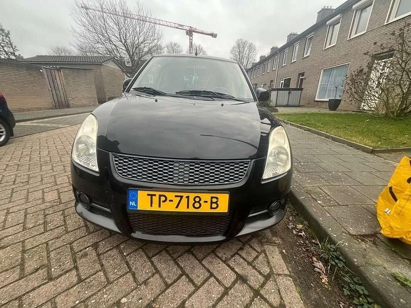 Zwart Gebruikt 2009 Suzuki Swift Sport Hatchback | € 3.950 (Eerlijke prijs) - Afbeelding 1/4