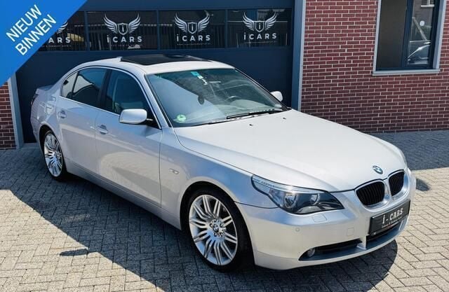 Grijs Gebruikt 2004 BMW 530 Executive Sedan | € 9.950 (Eerlijke prijs) - Afbeelding 1/4