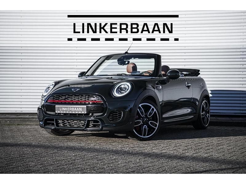 Groen Occasion 2019 Mini John Cooper Works Cabriolet Cabriolet | € 29.995 (Goede deal) - Afbeelding 1/3