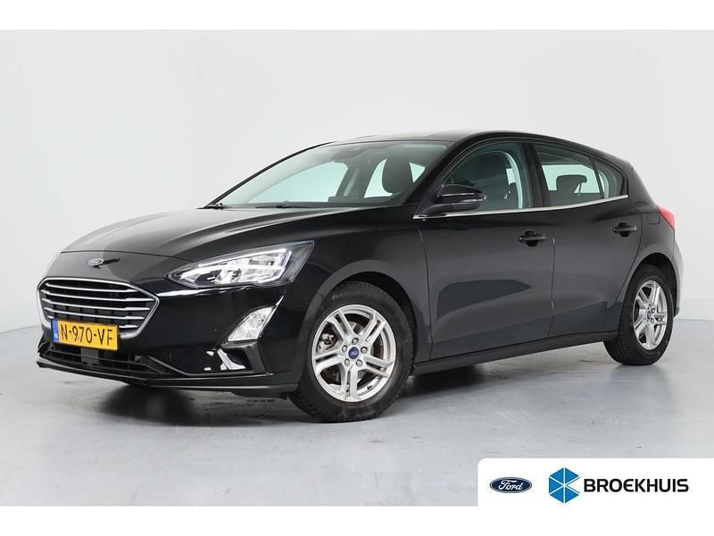 Zwart Gebruikt 2022 Ford Focus Business Edition Hatchback | € 17.495 (Super prijs) - Afbeelding 1/4