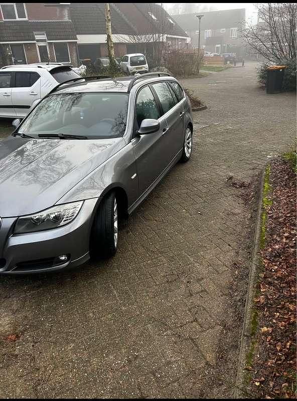 Occasion BMW 320 170 PK (125 kW) 2009 Zilver Stationwagen