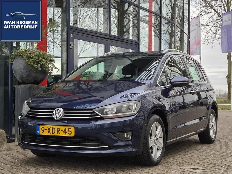 Occasion VW Golf Sportsvan Highline 110 PK (80 kW) 2014 Blauw MPV