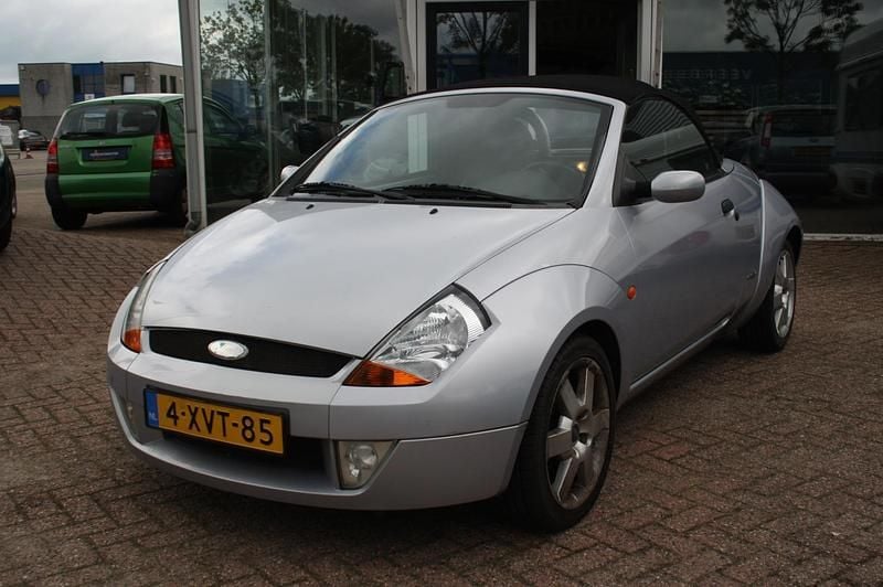 Grijs Gebruikt 2005 Ford StreetKa Cabriolet | € 2.850 (Iets duurder) - Afbeelding 1/4