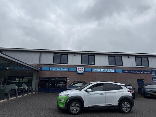 Wit Gebruikt 2020 Hyundai Kona SUV | € 15.950 (Goede deal) - Afbeelding 1/4