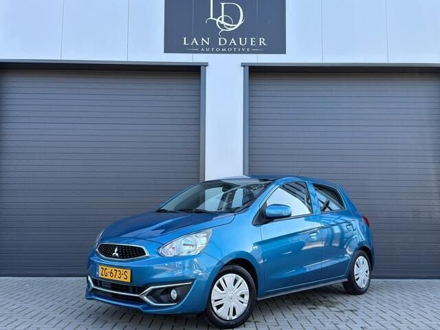 Blauw Gebruikt 2019 Mitsubishi Space Star Hatchback | € 6.999 (Goede deal) - Afbeelding 1/4