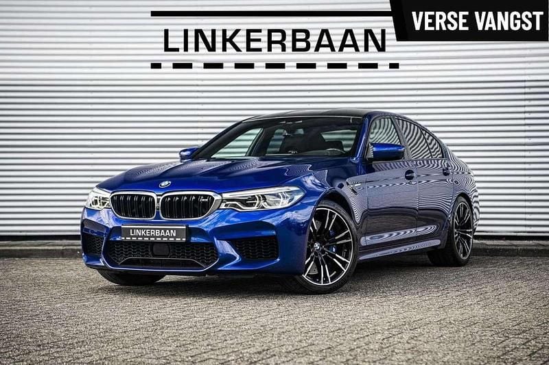 Blauw, metallic lak Gebruikt 2018 BMW M5 Sedan | € 61.945 (Super prijs) - Afbeelding 1/3
