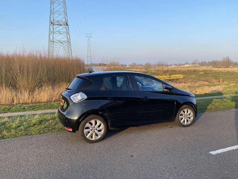 Occasion Renault Zoe Zen 64 kW (88 PK) 2013 Zwart Hatchback
