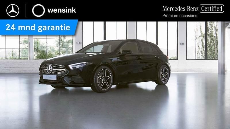 Zwart Gebruikt 2022 Mercedes A180 Business Hatchback | € 29.850 (Eerlijke prijs) - Afbeelding 1/4