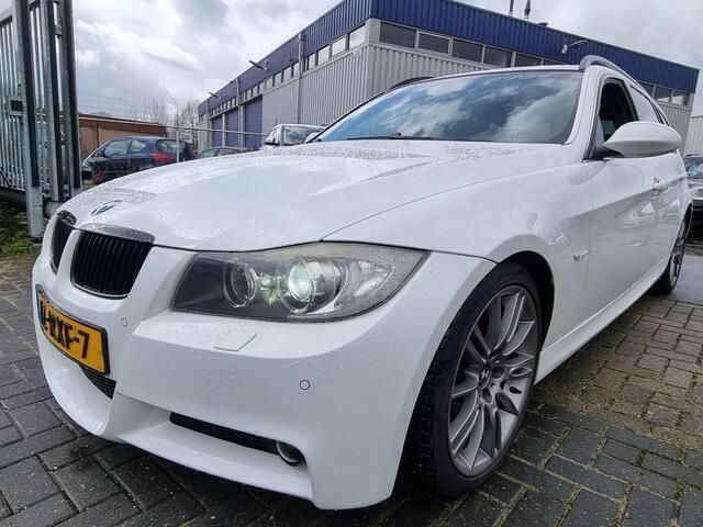 Wit Gebruikt 2007 BMW 335 M Sport Stationwagen | € 9.749 (Eerlijke prijs) - Afbeelding 1/4