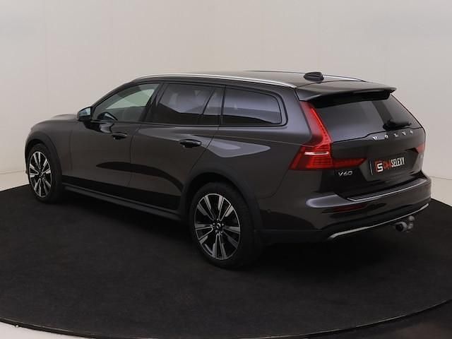 Occasion Volvo V60 CC Plus 252 PK (185 kW) 2024 Grijs Stationwagen
