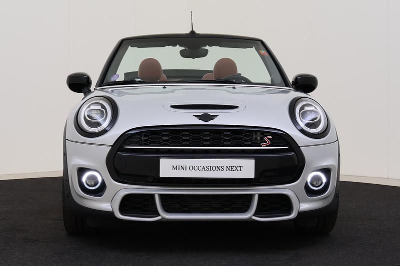 Occasion Mini John Cooper Works Cabriolet Comfort 192 PK (141 kW) 2021 Wit Cabriolet