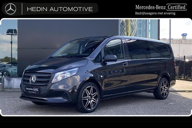 Grijs Gebruikt 2024 Mercedes Vito MPV | € 54.900 - Afbeelding 1/3